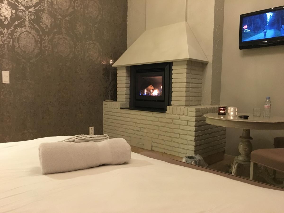 ホテル T Bed & De Tafel Avelgem エクステリア 写真