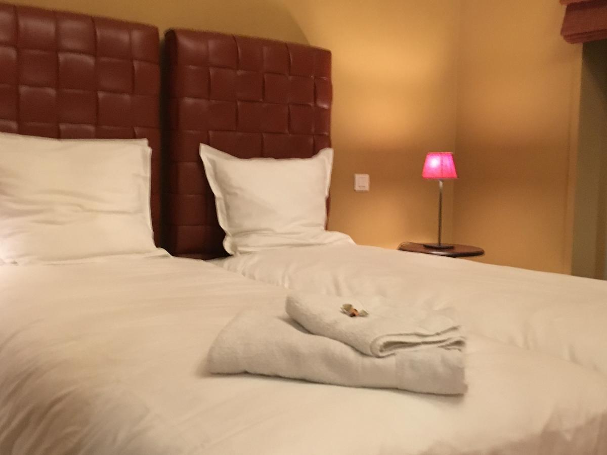 ホテル T Bed & De Tafel Avelgem エクステリア 写真
