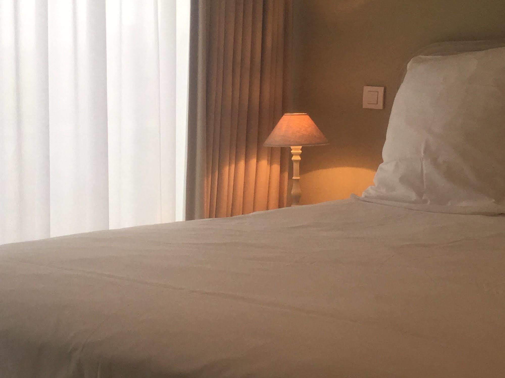 ホテル T Bed & De Tafel Avelgem エクステリア 写真